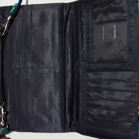Vera Bradley Midnight Blue Trifold Crossbody Wallet, Retired Pattern - Picture 4 of 10